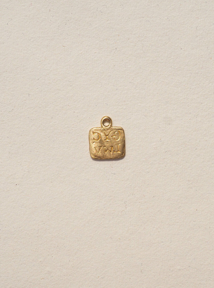 イソノファクトリー　Good Luck Charm #1-1385 Amazon.com: Good Luck Eagle Four-Leaf Clover Lucky Coin
